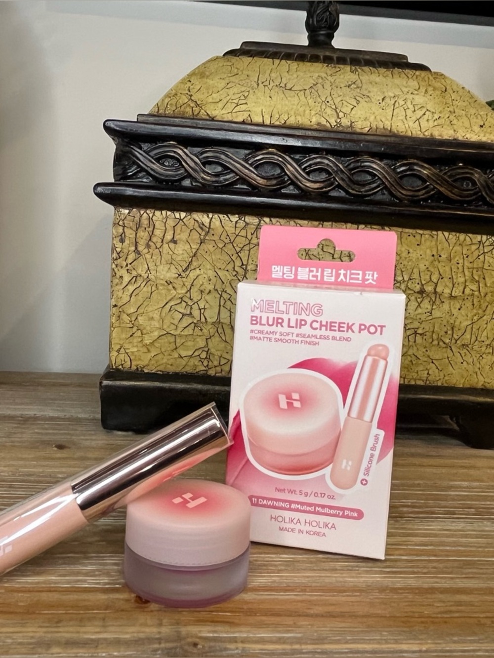 Holika Holika Melting Blur Lip Cheek Pot in the shade 11 Dawning